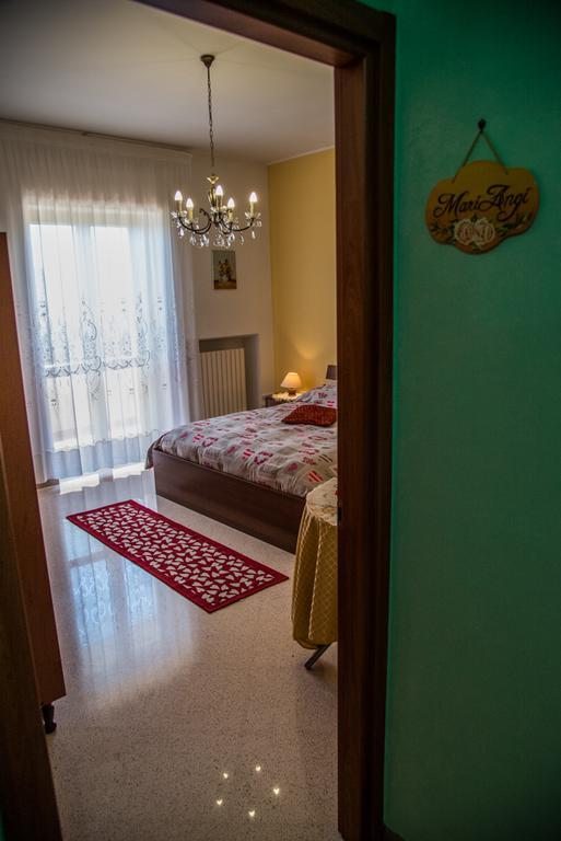 B&B Casa Mariangi Castellana Grotte Eksteriør bilde